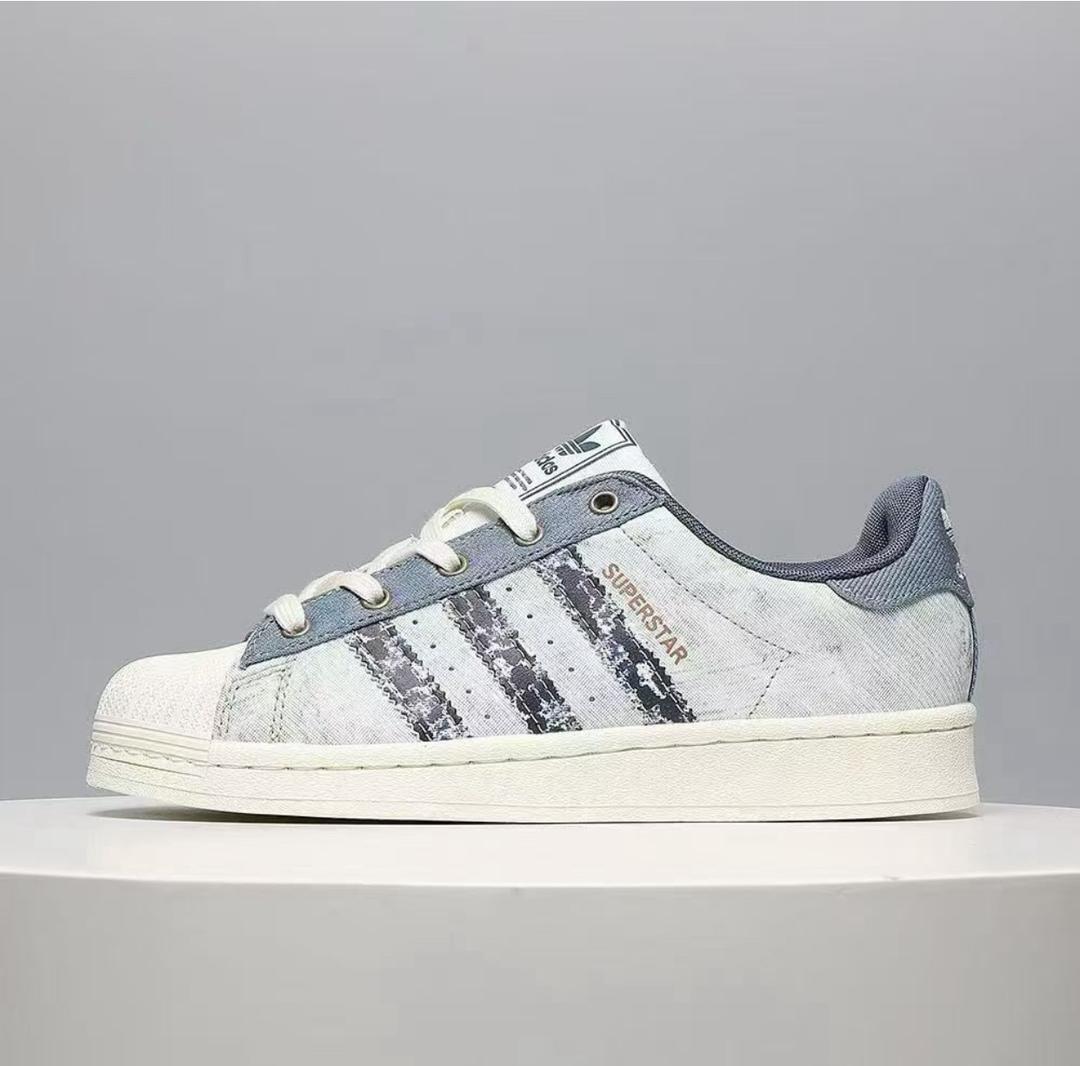 Adidas Originals Superstar – Authentic Classic